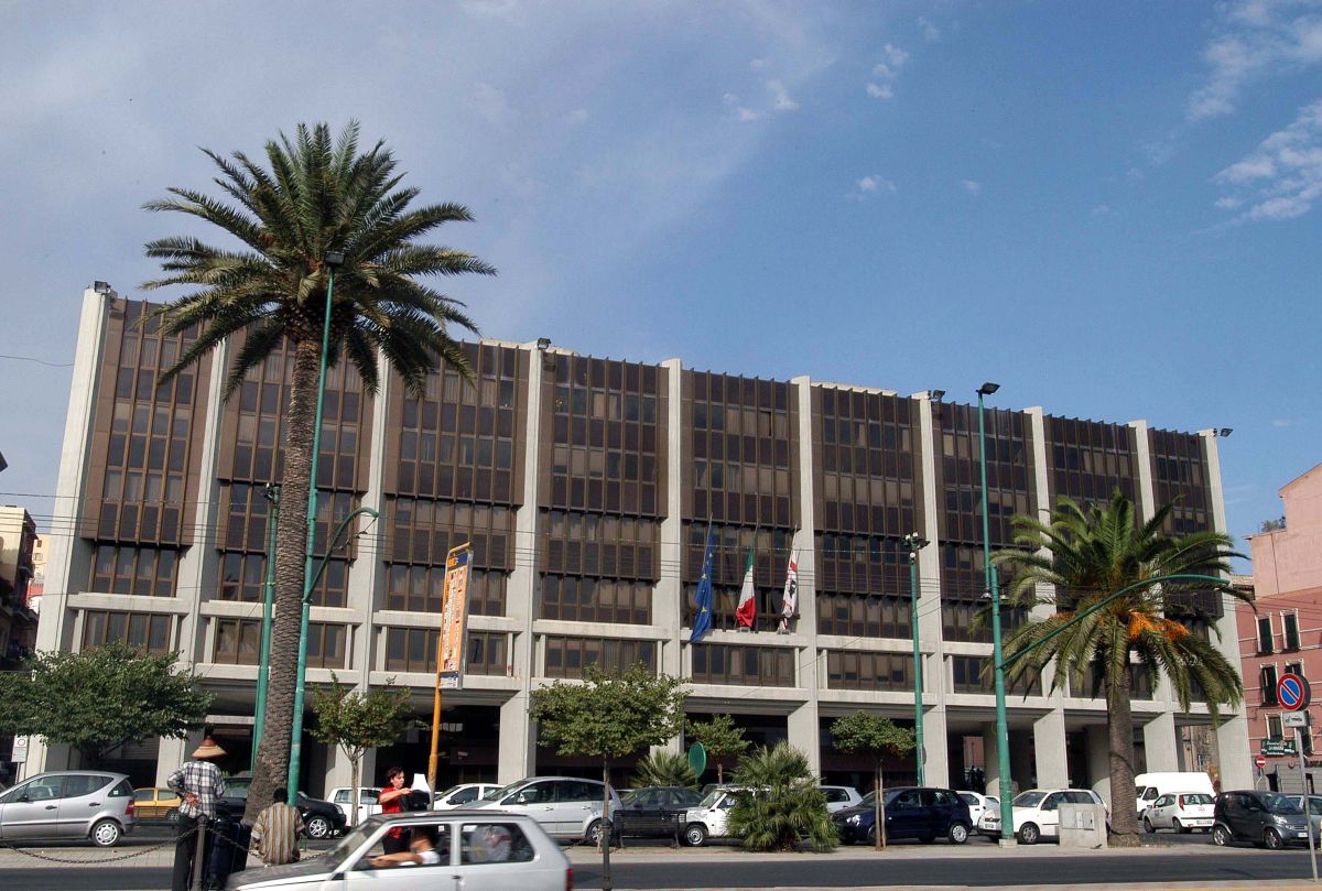 Petizione popolare al consiglio regionale della Sardegna Art. 103 del regolamento del consiglio regionale